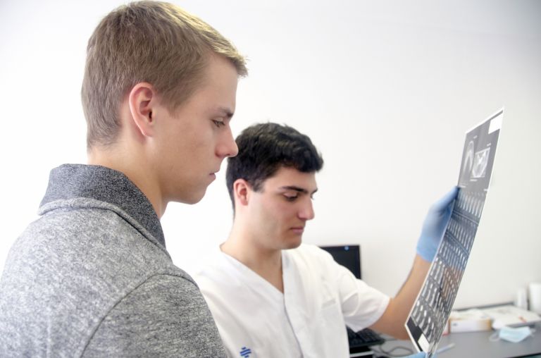 多様性と格差が交錯するアメリカ医療とワクチンの現在地