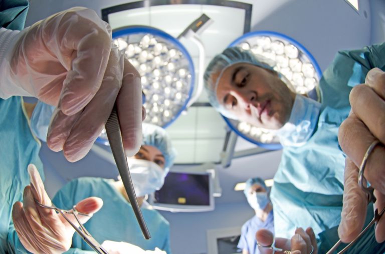 アメリカにおける多様性が映すワクチン接種と医療体制の現在と課題